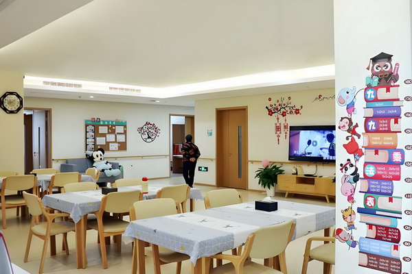 深圳入户到_江苏大剧院：因舞台技术原因德《人民公敌》退票 店了一一起经营家饭